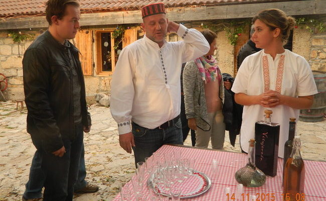 Udruge vinogradara i vinara Svete Jane